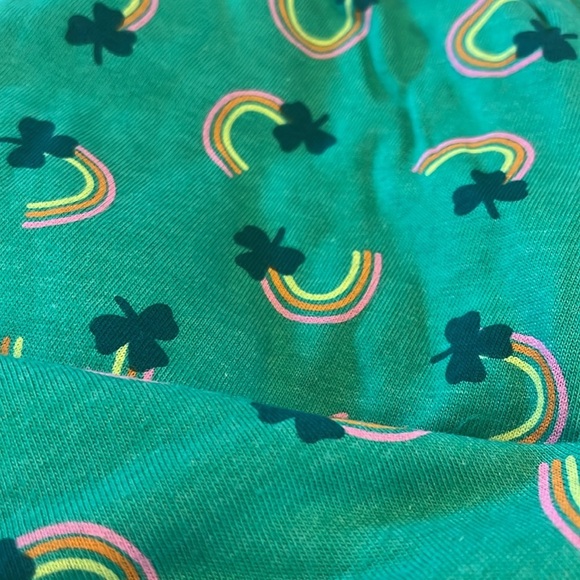 RARE Cat & Jack Shamrock and Rainbow 🌈 Girls  Size 7/8 Short Sleeve 👗 po… - Picture 6 of 6